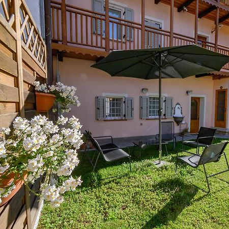 Malu Apartment Levico Terme Bagian luar foto